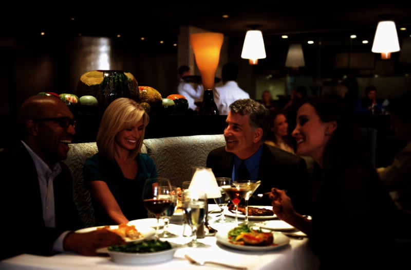 Image with missing alt attribute found on eddiev.com