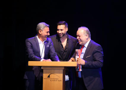 فتحي عبد الوهاب والسعدني.. رهان أشرف زكي الذي لم يندم عليه