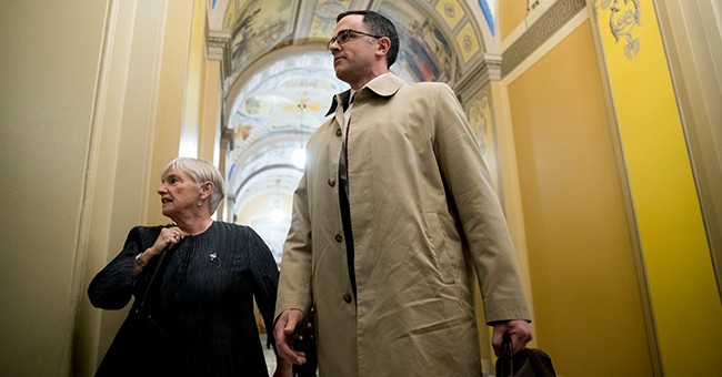 Image with missing alt attribute found on townhallmail.com