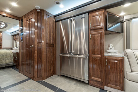 Image with missing alt attribute found on mhsrv.com