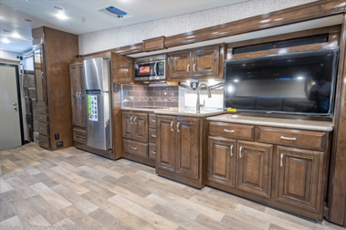 Image with missing alt attribute found on mhsrv.com