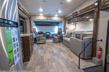 Image with missing alt attribute found on mhsrv.com