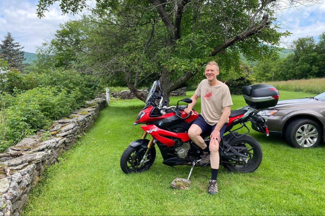 Night Chase on the Streets of New York - hunting a Stolen BMW S1000XR