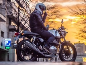 Image with missing alt attribute found on moto-station.com