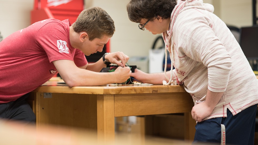 Image with missing alt attribute found on msoe.edu