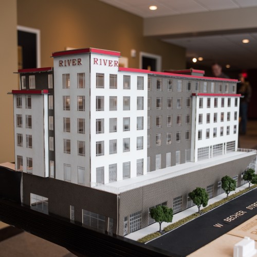 Image with missing alt attribute found on msoe.edu