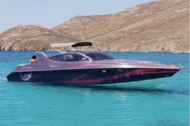 Image with missing alt attribute found on mykonosyachtcharter.com