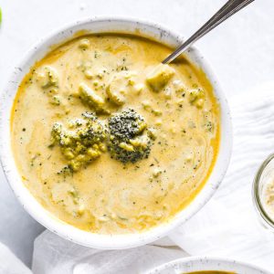 Vegan Broccoli Cheddar Soup - Cozy, warming and loaded with healing foods like broccoli, celery, and cashews. So creamy and full of cheddar flavor! NeuroticMommy.com #vegan #soup