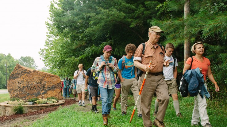 Image with missing alt attribute found on sewanee.edu