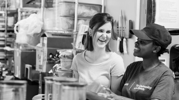 Image with missing alt attribute found on sewanee.edu