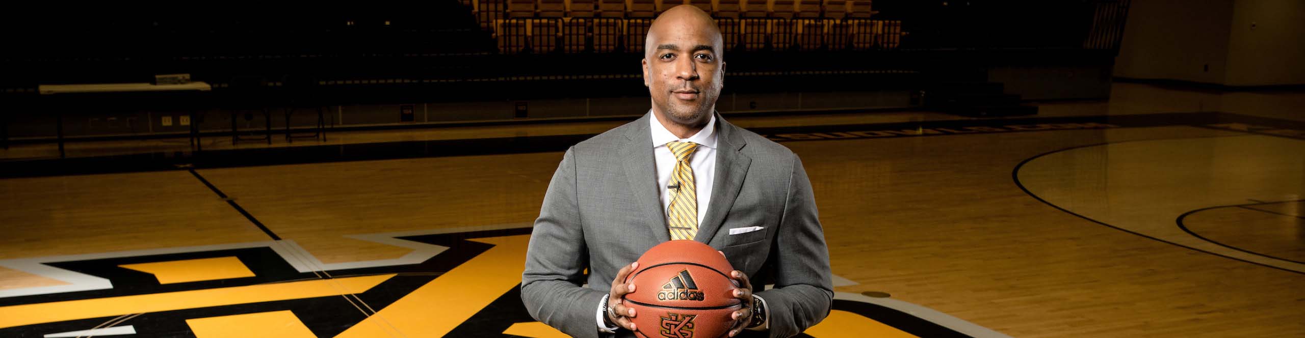 Coach Amir Abdur-Rahim