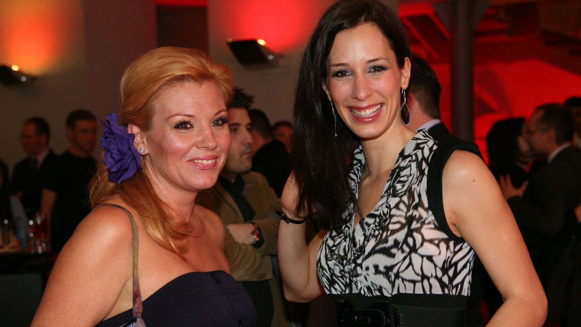 Image with missing alt attribute found on nlc.hu