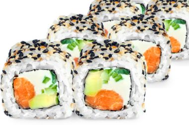 Філадельфія з лососем в кунжуті