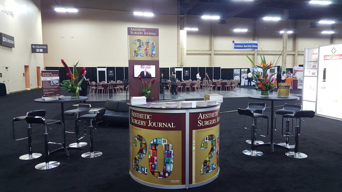 Image with missing alt attribute found on localstack.com