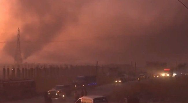 Heavy smoke reportedly from tires being burned in Tel Abyad