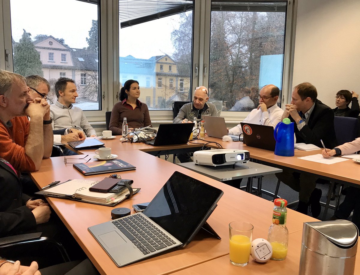 Image with missing alt attribute found on dlr.de