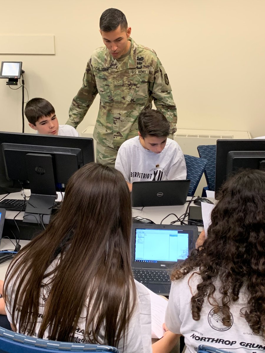 Image with missing alt attribute found on providence.edu