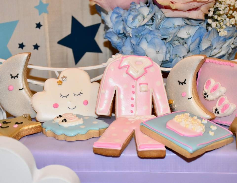 Sweet Dreams Sleepover  - Slumber party