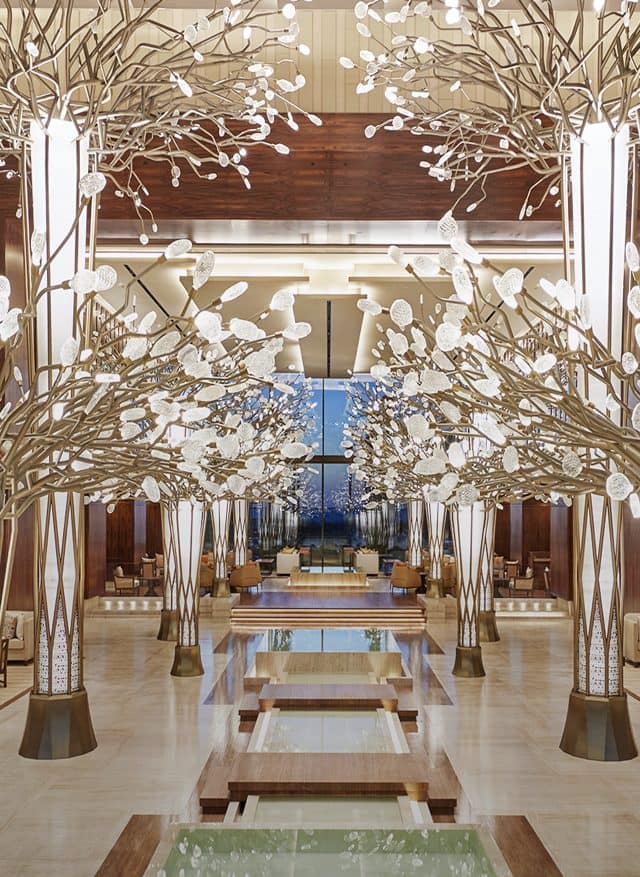 Image with missing alt attribute found on mandarinoriental.com