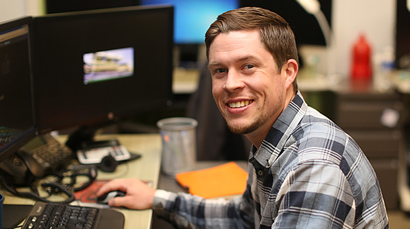 Image with missing alt attribute found on phtech.com