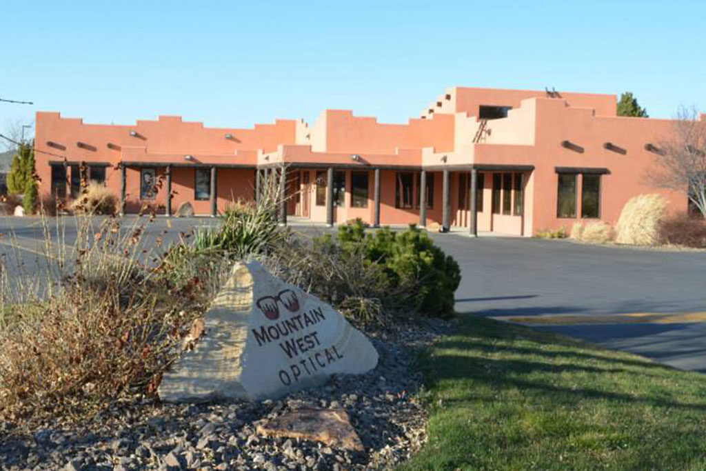 Image with missing alt attribute found on pmt.org