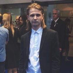 Image with missing alt attribute found on posterspy.com