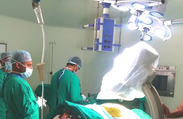 Image with missing alt attribute found on priyushhospital.com