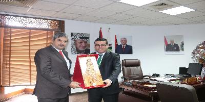 Image with missing alt attribute found on qou.edu