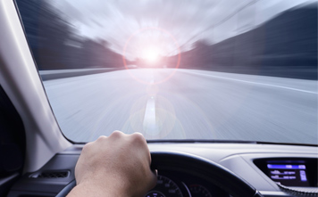 Image with missing alt attribute found on race.es