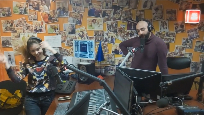 Наше видео - ДИНАМИКИ ПОЗДРАВЛЯЮТ