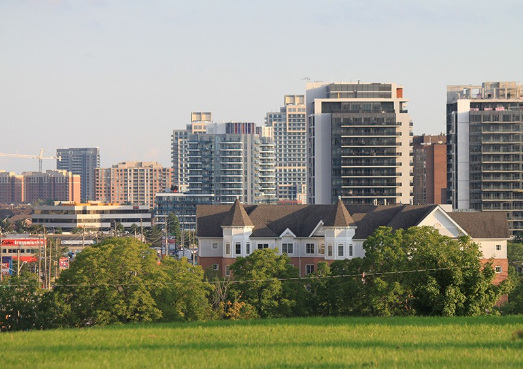 Image with missing alt attribute found on rahuljindal.ca