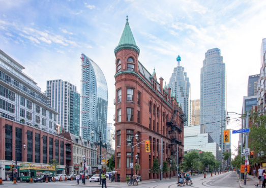 Image with missing alt attribute found on rahuljindal.ca