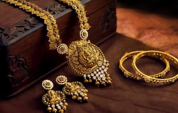 Image with missing alt attribute found on rajakumarigold.com