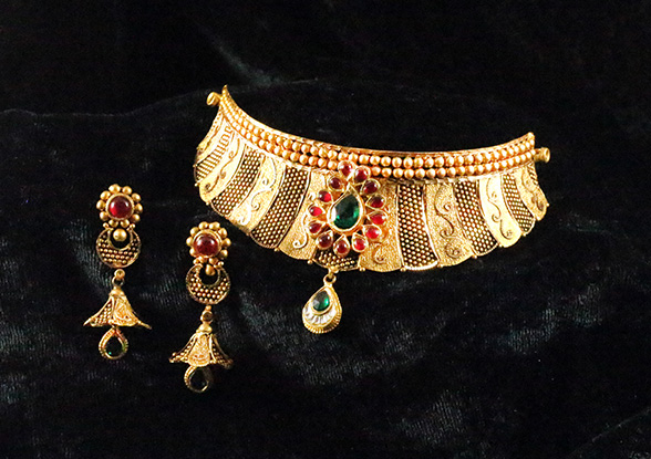 Image with missing alt attribute found on rajakumarigold.com