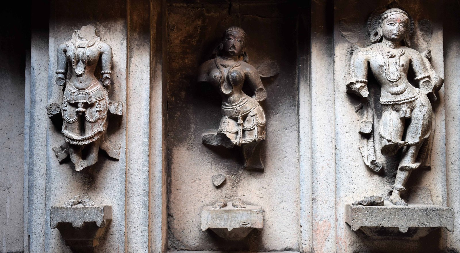 Image with missing alt attribute found on reclaimtemples.com