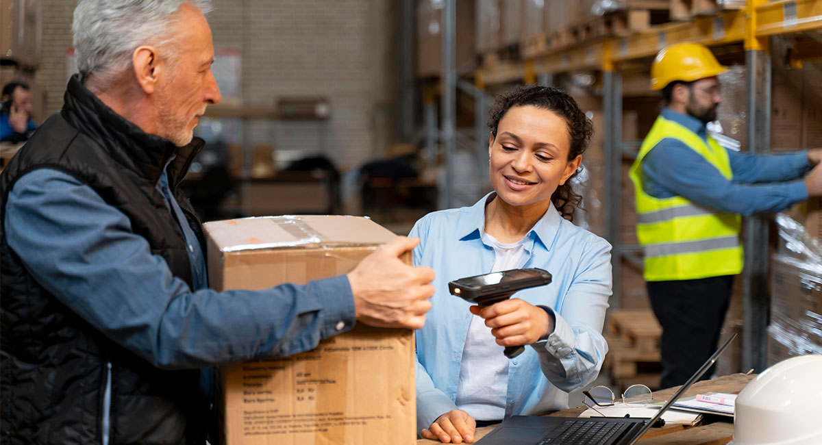 Image with missing alt attribute found on reliantlogisticsinstitute.com