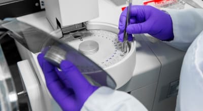 Image with missing alt attribute found on almacgroup.com