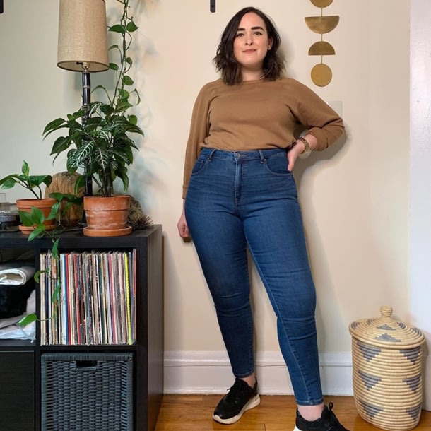 Image with missing alt attribute found on everlane.com