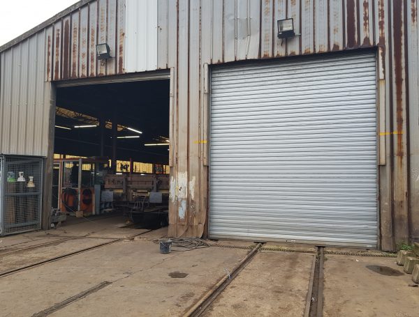 Surveillance efficace des rideaux m&eacute;talliques pour votre entreprise ou domicile