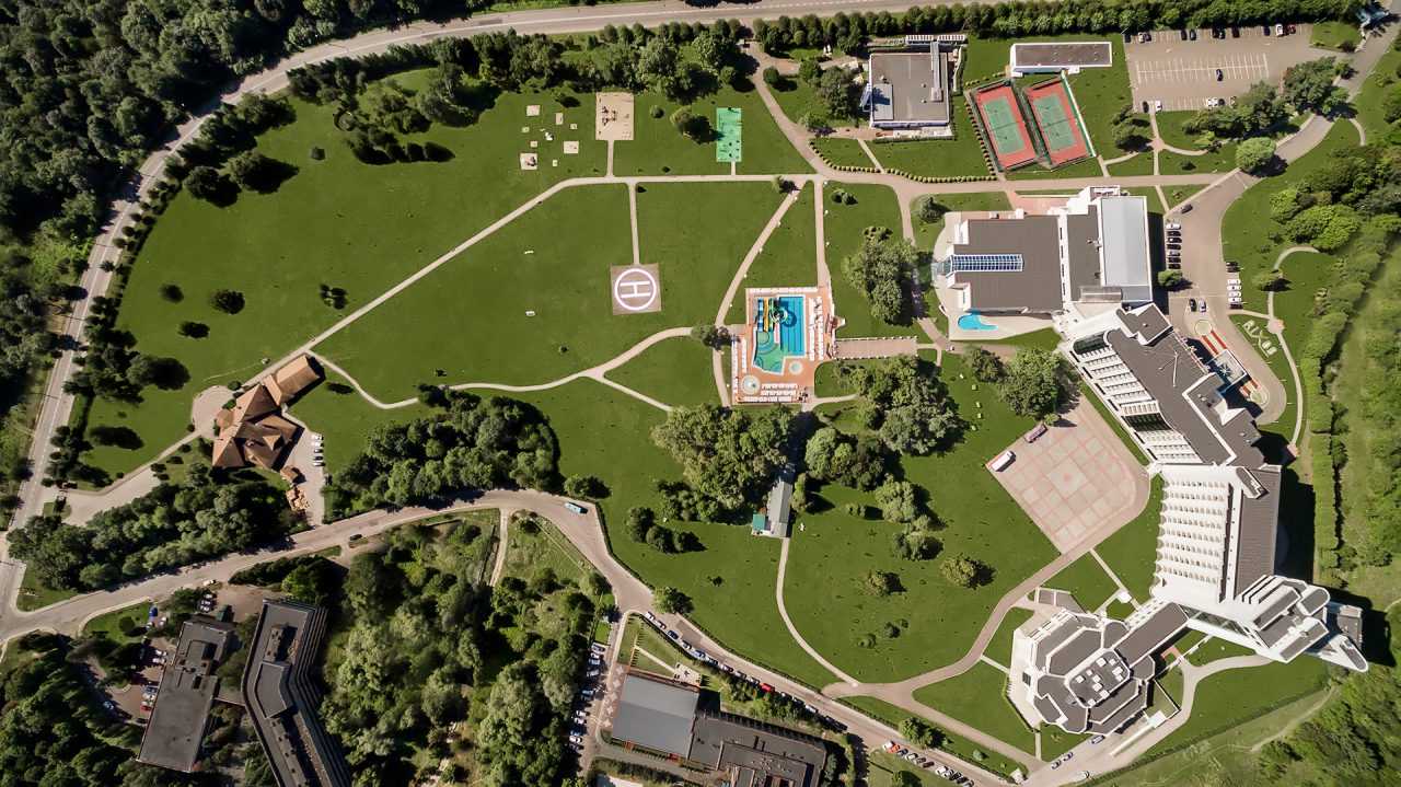 Image with missing alt attribute found on rixos.ua