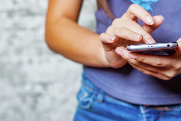 Image with missing alt attribute found on newstimes.com