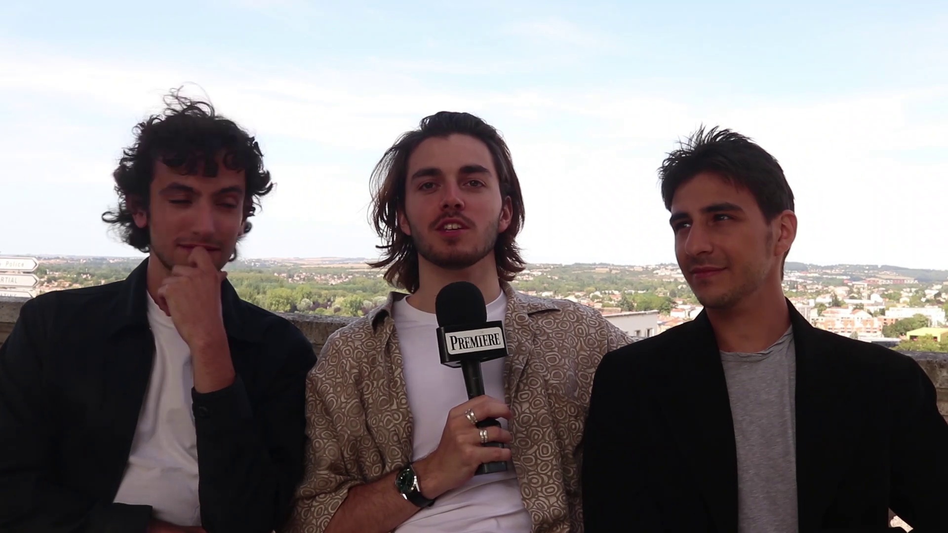 Image with missing alt attribute found on premiere.fr