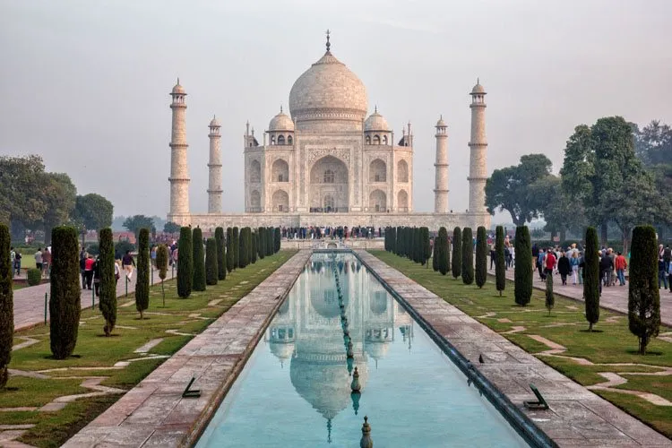 Image with missing alt attribute found on earthtrekkers.com