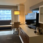 Image with missing alt attribute found on yelp.at