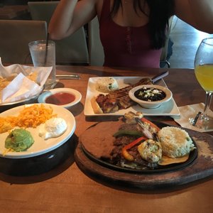 Image with missing alt attribute found on yelp.com