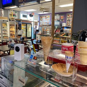 Image with missing alt attribute found on yelp.no