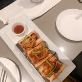 Image with missing alt attribute found on yelp.at