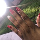 Image with missing alt attribute found on yelp.cl