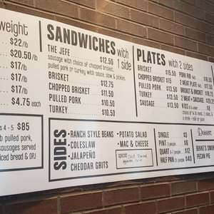 Image with missing alt attribute found on yelp.it