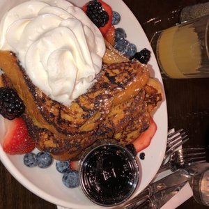 Image with missing alt attribute found on yelp.my